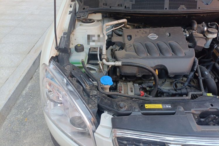 Used Nissan Qashqai 2012 2.0 XL Fire 6MT 2WD Engine Bay Right