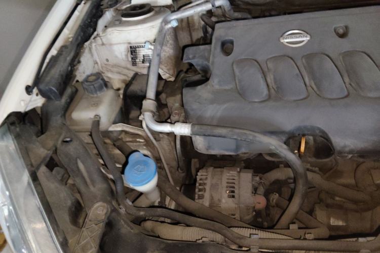 Used Nissan Qashqai 2012 2.0 XL Fire CVT 2WD Engine Bay Right