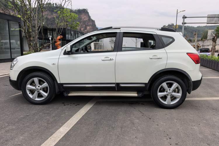 Used Nissan Qashqai 2012 2.0 XV LE CVT 2WD Exterior 3
