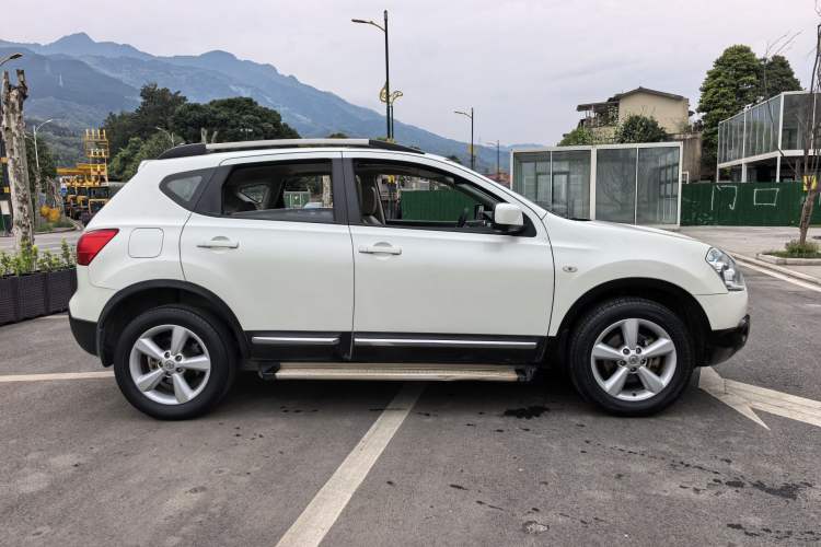 Used Nissan Qashqai 2012 2.0 XV LE CVT 2WD Exterior 4