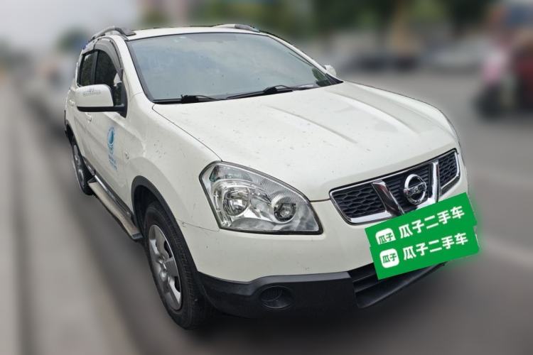 Used Nissan Qashqai 2012 1.6XE Wind 5MT 2WD Front Right 45 Deg