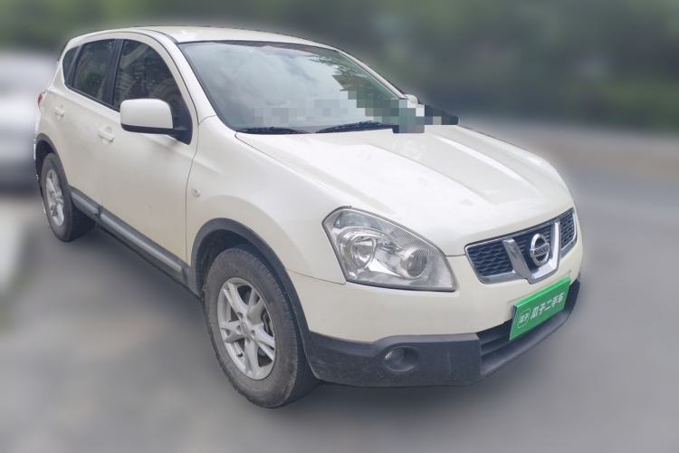 Used Nissan Qashqai 2012 2.0 XL Fire CVT 2WD Front Right 45 Deg
