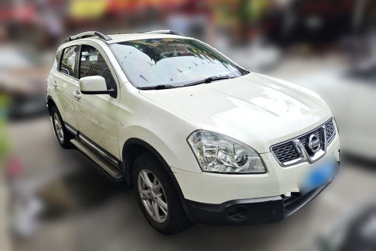 Used Nissan Qashqai 2012 2.0 XL Fire CVT 2WD Front Right 45 Deg