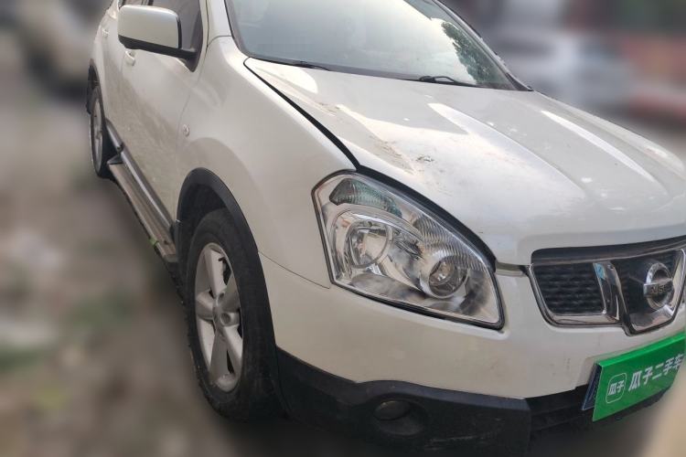 Used Nissan Qashqai 2012 2.0 XV LE CVT 2WD Front Right 45 Deg