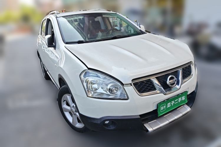 Used Nissan Qashqai 2012 2.0 XV LE CVT 2WD Front Right 45 Deg