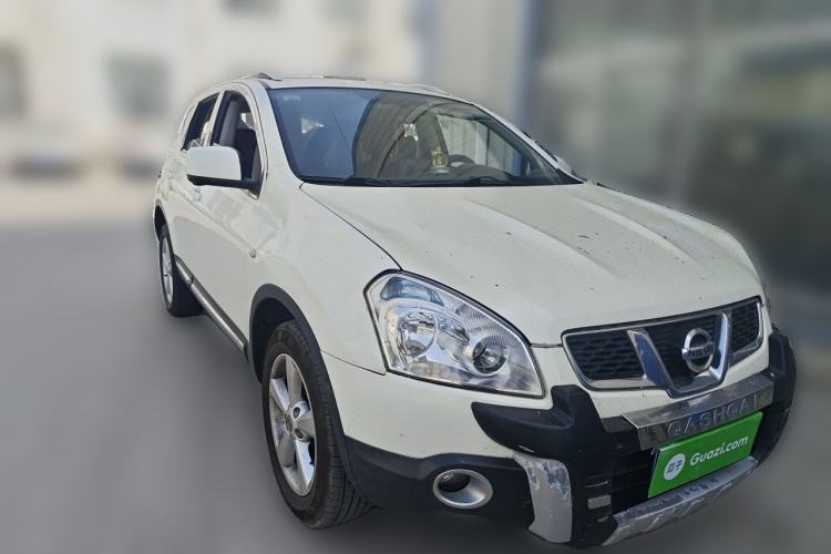 Used Nissan Qashqai 2012 2.0 XV LE CVT 2WD Front Right 45 Deg