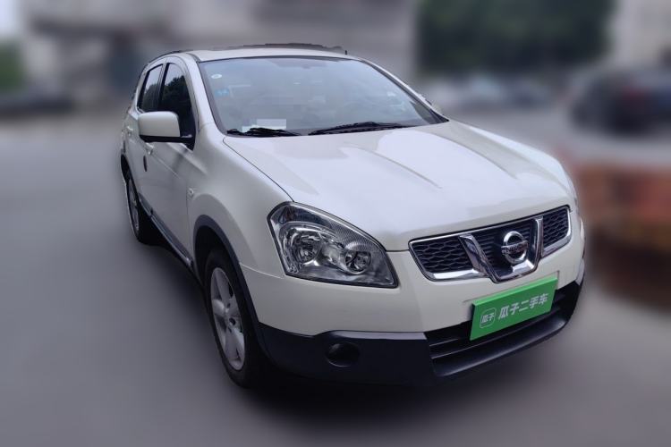 Used Nissan Qashqai 2012 2.0 XV LE CVT 2WD Front Right 45 Deg