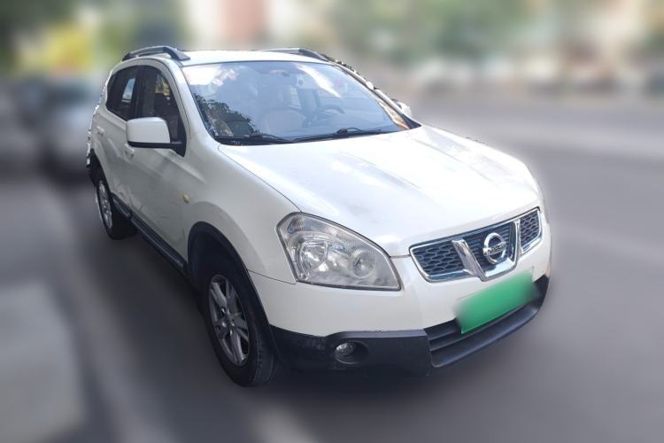 Used Nissan Qashqai 2012 2.0 XL Fire 6MT 2WD Front Right 45 Deg
