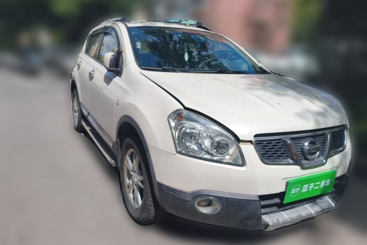 Used Nissan Qashqai 2012 2.0 XL Fire CVT 2WD Front Right 45 Deg