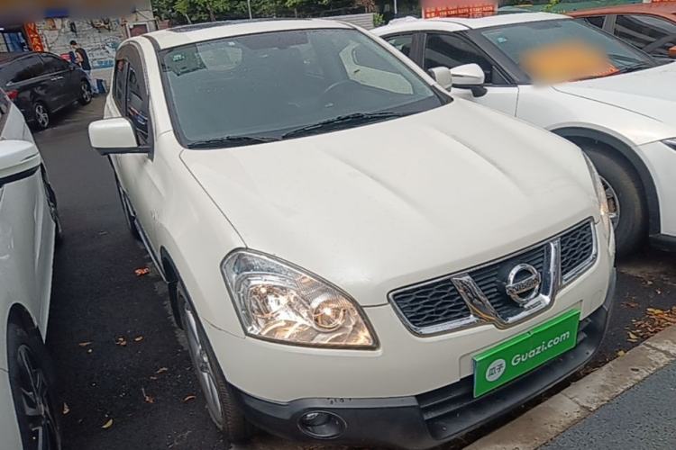 Used Nissan Qashqai 2012 2.0 XV LE CVT 2WD Front Right 45 Deg