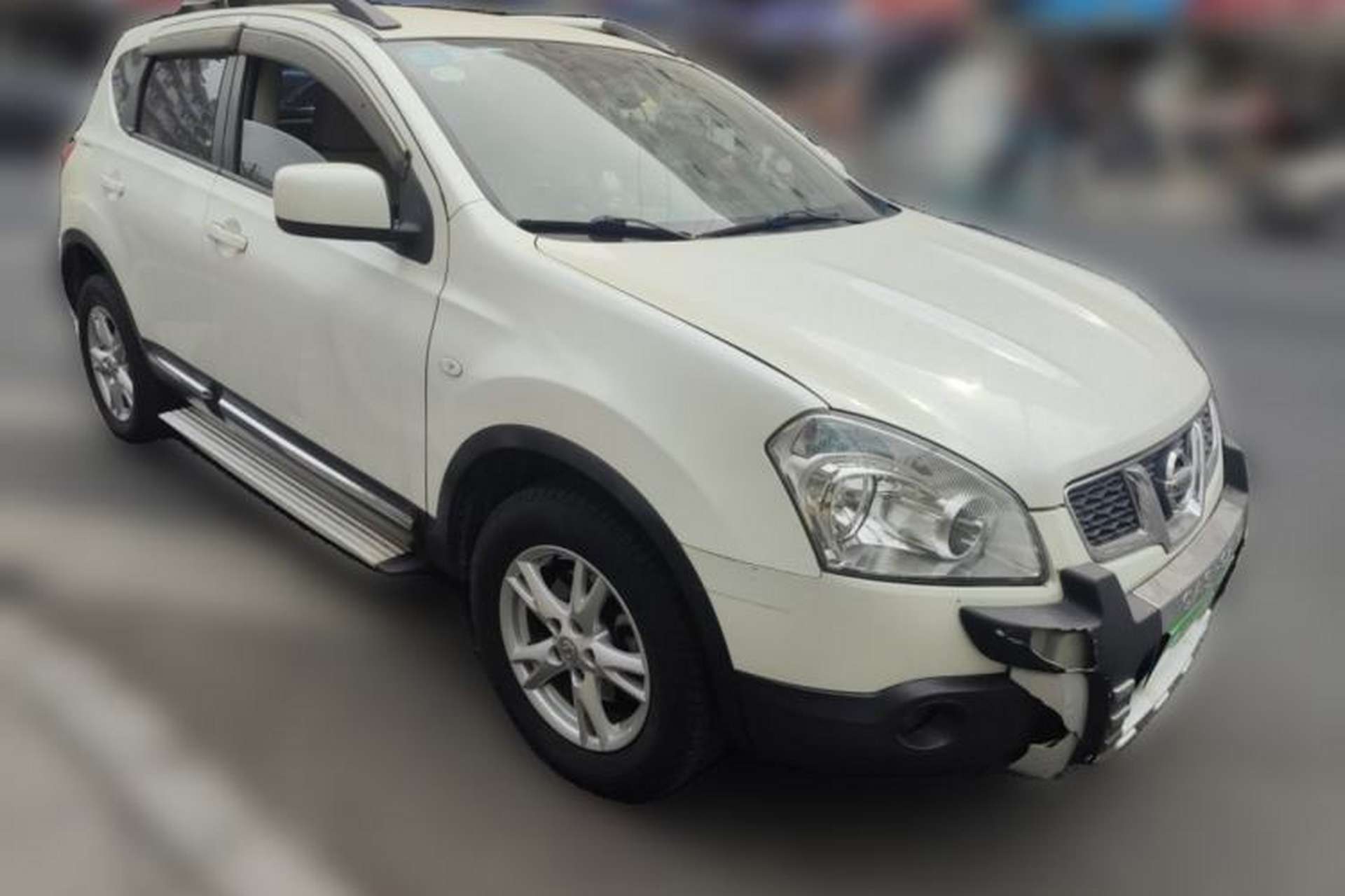 Used Nissan Qashqai 2012 2.0 XL Fire CVT 2WD Front Right 45 Deg