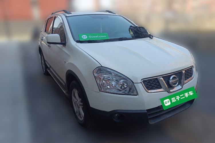 Used Nissan Qashqai 2012 2.0 XL Fire 6MT 2WD Front Right 45 Deg