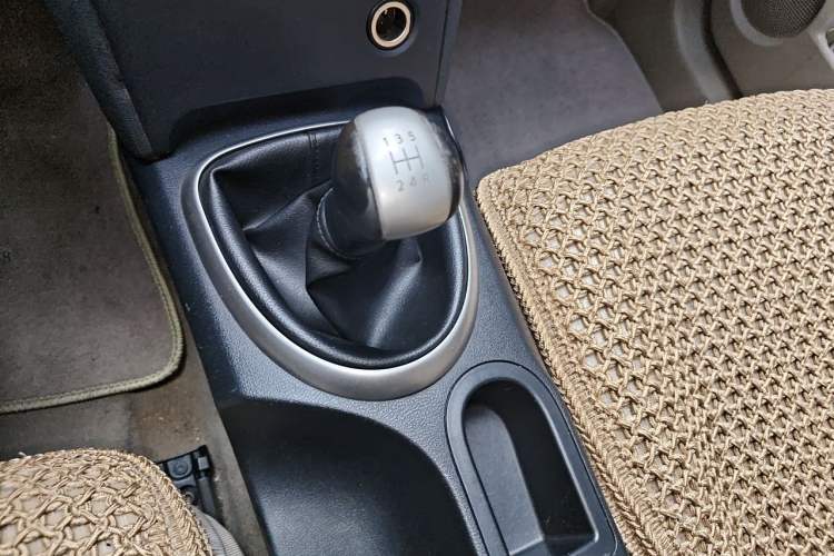 Used Nissan Qashqai 2012 1.6XE Wind 5MT 2WD Gear Lever