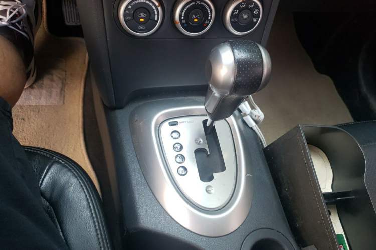 Used Nissan Qashqai 2012 2.0 XV LE CVT 2WD Gear Lever
