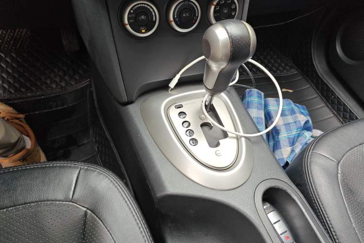Used Nissan Qashqai 2012 2.0 XV LE CVT 2WD Gear Lever