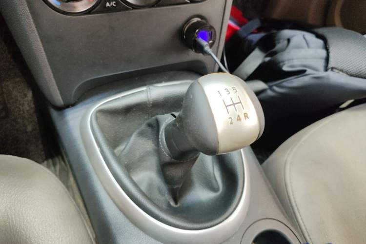 Used Nissan Qashqai 2012 1.6XE Wind 5MT 2WD Gear Lever