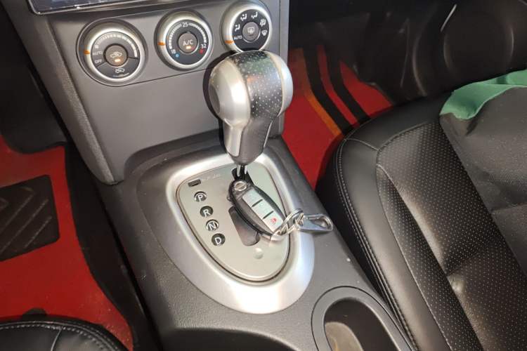 Used Nissan Qashqai 2012 2.0 XV LE CVT 2WD Gear Lever