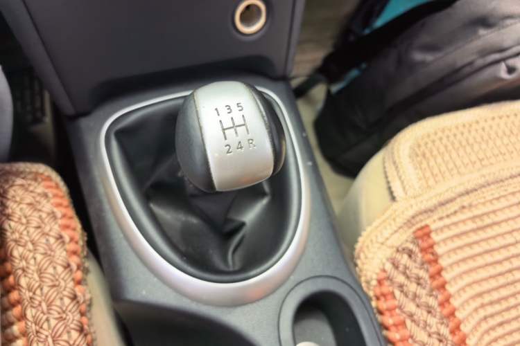 Used Nissan Qashqai 2012 1.6XE Wind 5MT 2WD Gear Lever
