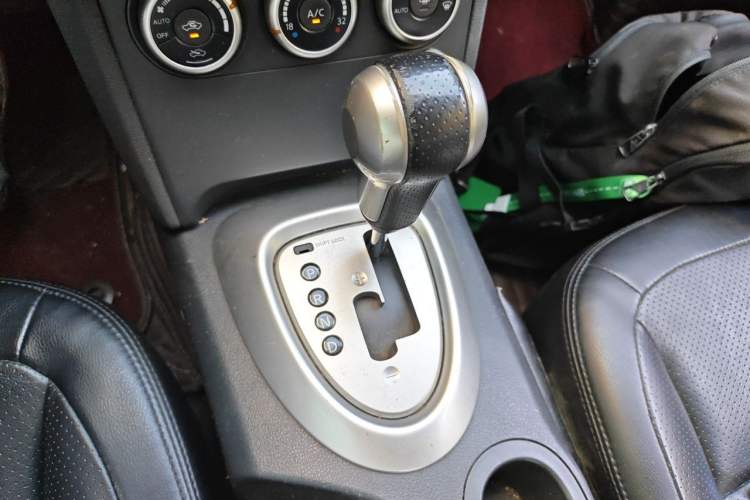 Used Nissan Qashqai 2012 2.0 XV LE CVT 2WD Gear Lever