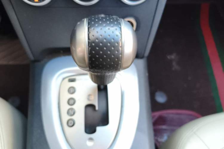 Used Nissan Qashqai 2012 2.0 XV LE CVT 2WD Gear Lever