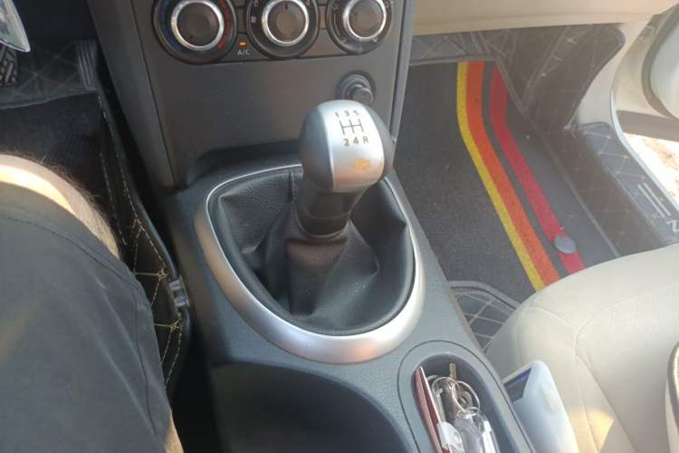 Used Nissan Qashqai 2012 1.6XE Wind 5MT 2WD Gear Lever