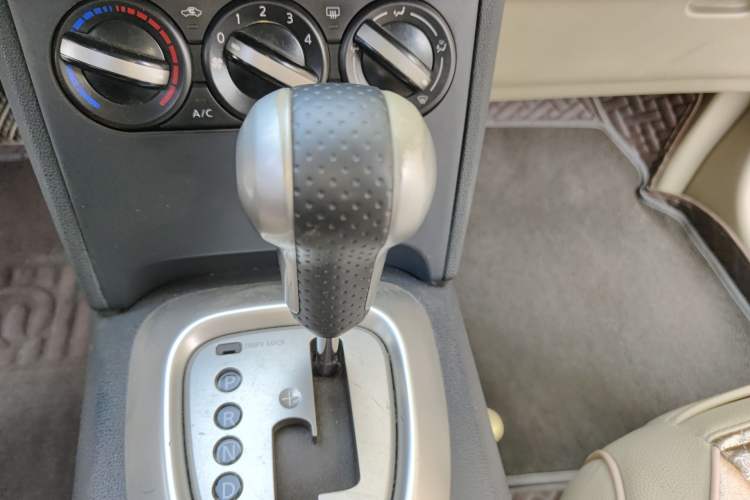 Used Nissan Qashqai 2012 1.6XE Wind 5MT 2WD Gear Lever