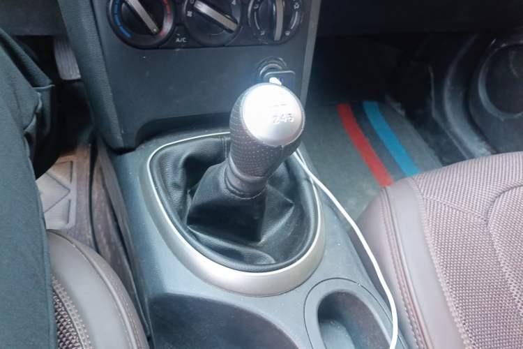 Used Nissan Qashqai 2012 2.0 XL Fire 6MT 2WD Gear Lever