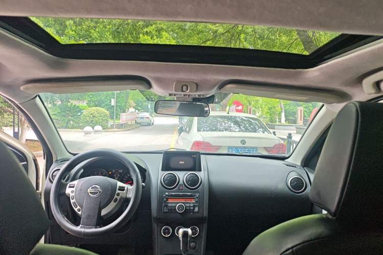 Used Nissan Qashqai 2012 2.0 XV LE CVT 2WD Headliner