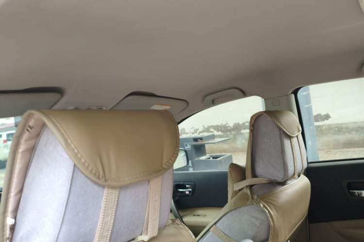 Used Nissan Qashqai 2012 2.0 XL Fire CVT 2WD Headliner