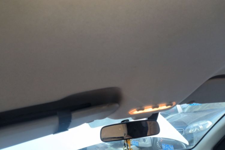Used Nissan Qashqai 2012 2.0 XL Fire CVT 2WD Headliner
