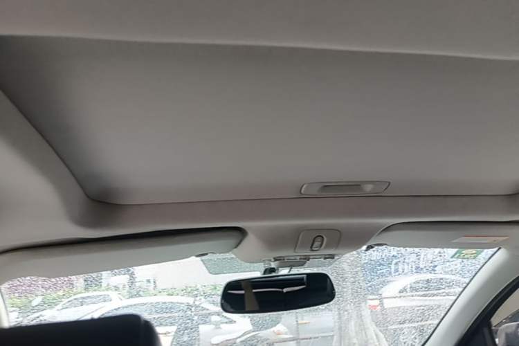 Used Nissan Qashqai 2012 2.0 XV LE CVT 2WD Headliner