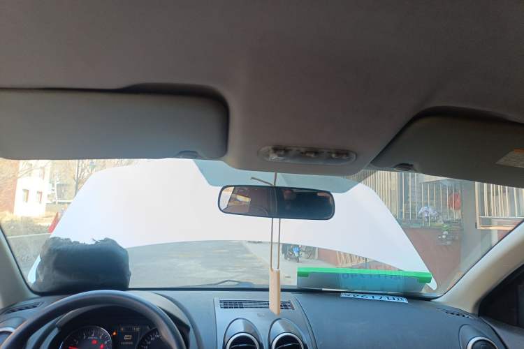 Used Nissan Qashqai 2012 2.0 XL Fire 6MT 2WD Headliner