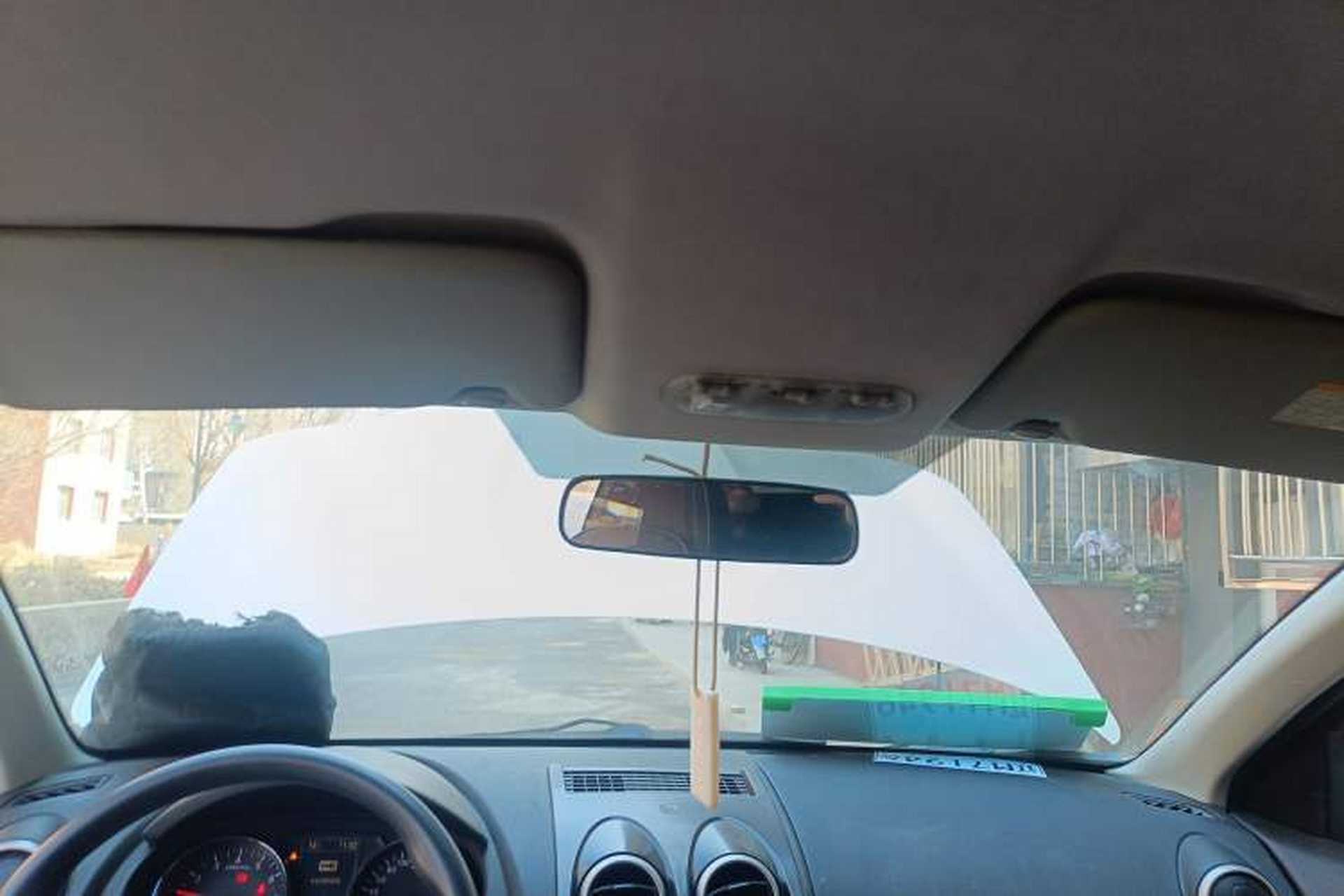 Used Nissan Qashqai 2012 2.0 XL Fire 6MT 2WD Headliner