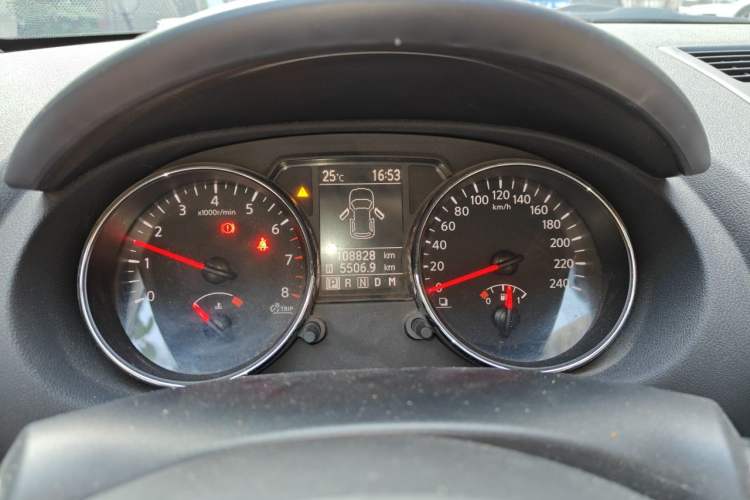 Used Nissan Qashqai 2012 2.0 XV LE CVT 2WD Instrument Cluster