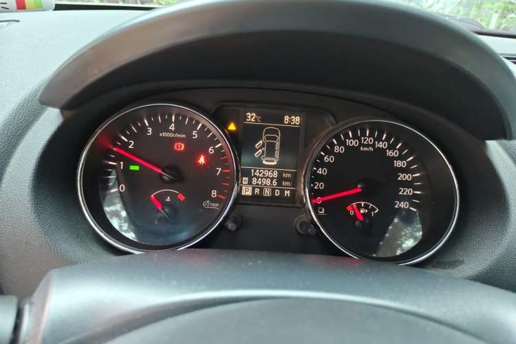Used Nissan Qashqai 2012 2.0 XL Fire CVT 2WD Instrument Cluster