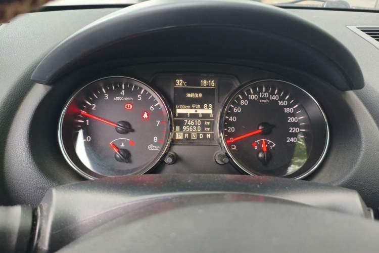 Used Nissan Qashqai 2012 2.0 XL Fire CVT 2WD Instrument Cluster