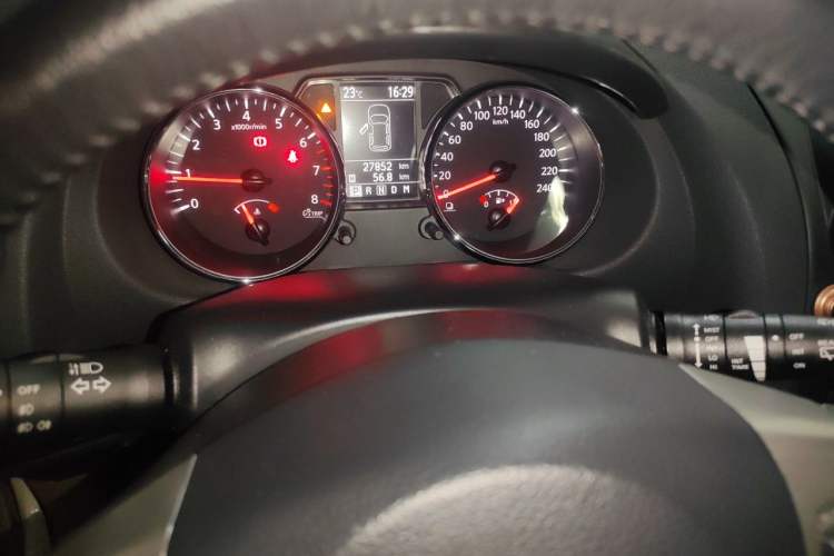 Used Nissan Qashqai 2012 2.0 XL Fire CVT 2WD Instrument Cluster