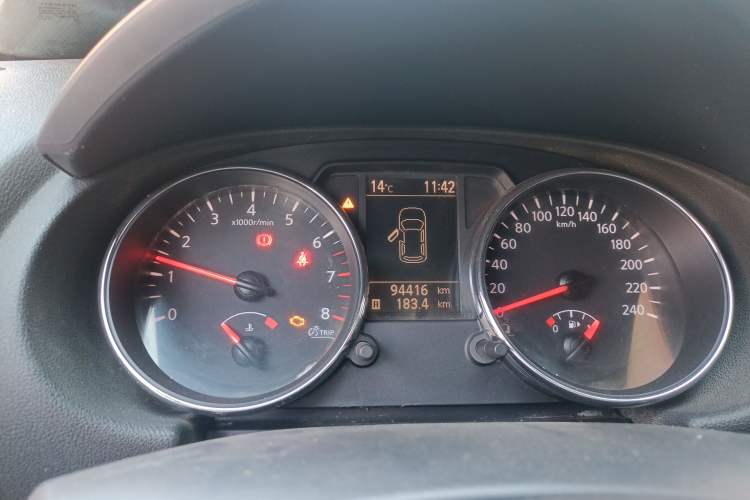 Used Nissan Qashqai 2012 2.0 XL Fire 6MT 2WD Instrument Cluster