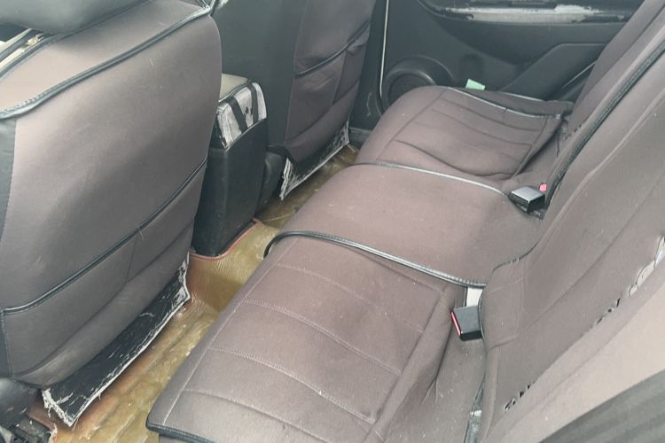 Used Nissan Qashqai 2012 2.0 XL Fire 6MT 2WD Interior 1