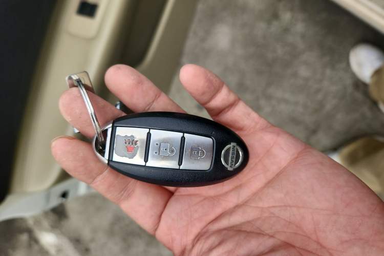 Used Nissan Qashqai 2012 2.0 XV LE CVT 2WD Interior 1