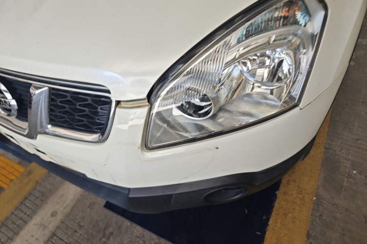 Used Nissan Qashqai 2012 2.0 XL Fire CVT 2WD Left Front Headlight