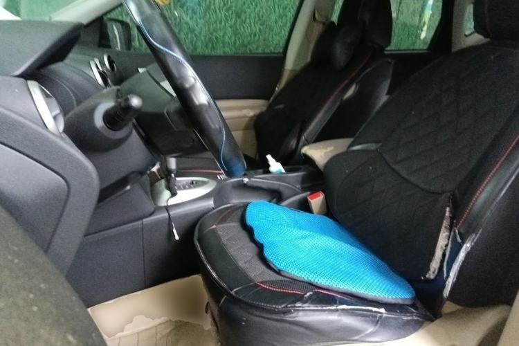 Used Nissan Qashqai 2012 2.0 XL Fire CVT 2WD Left Front Seat