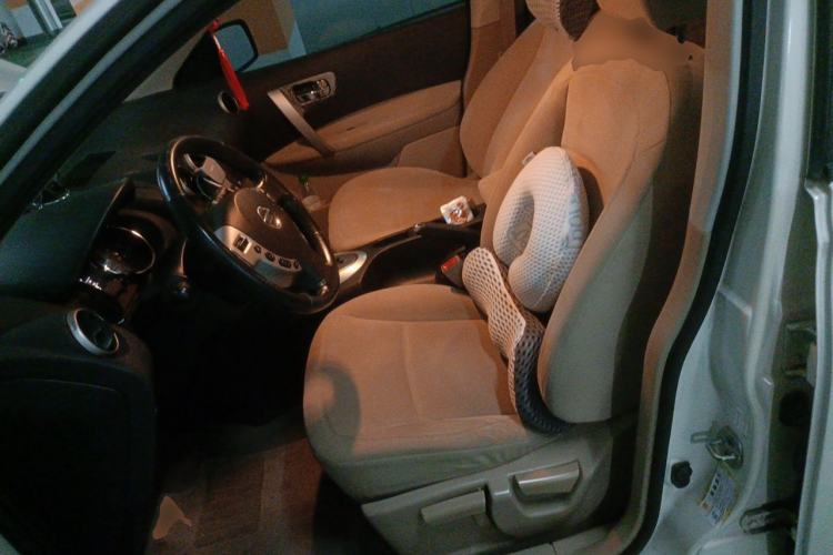 Used Nissan Qashqai 2012 2.0 XL Fire CVT 2WD Left Front Seat