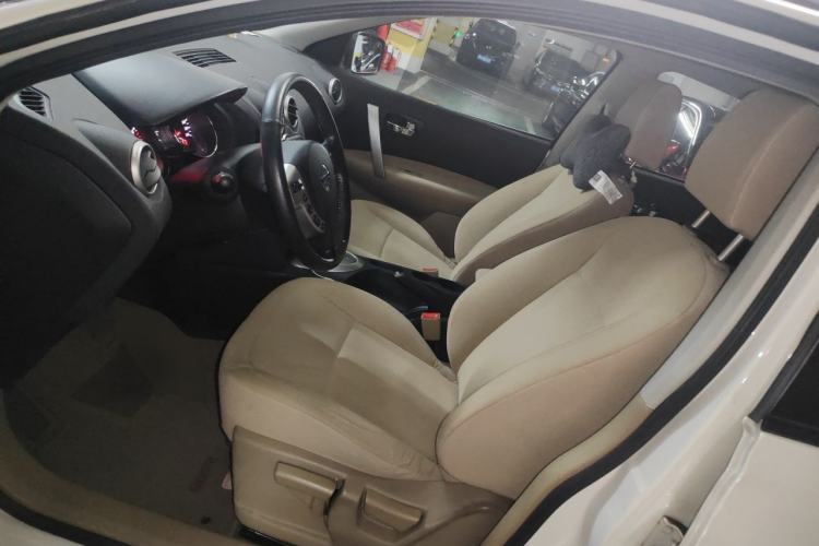 Used Nissan Qashqai 2012 2.0 XL Fire CVT 2WD Left Front Seat