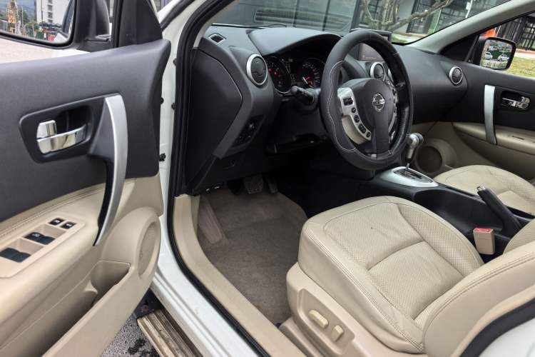 Used Nissan Qashqai 2012 2.0 XV LE CVT 2WD Left Front Seat