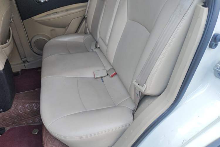 Used Nissan Qashqai 2012 2.0 XL Fire 6MT 2WD Left Rear Seat