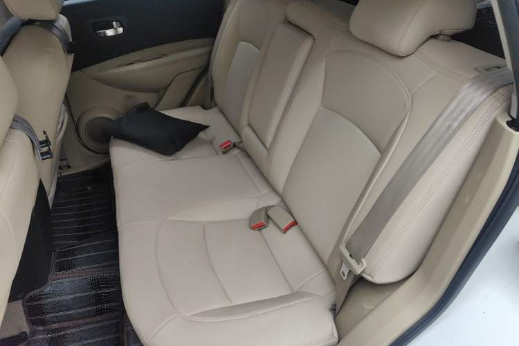 Used Nissan Qashqai 2012 2.0 XL Fire CVT 2WD Left Rear Seat