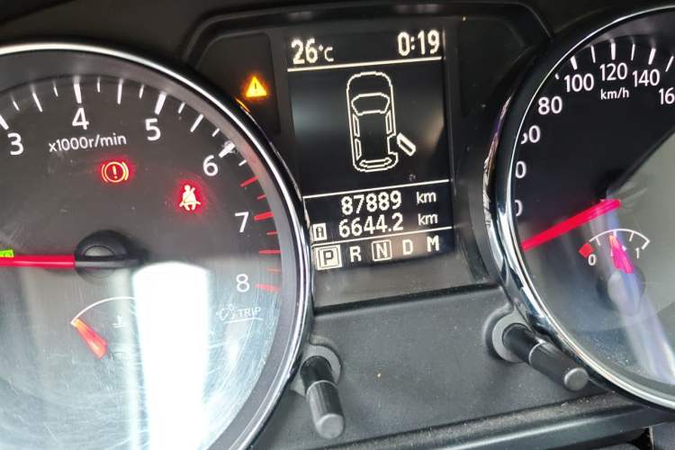 Used Nissan Qashqai 2012 2.0 XL Fire CVT 2WD Odometer Close Up
