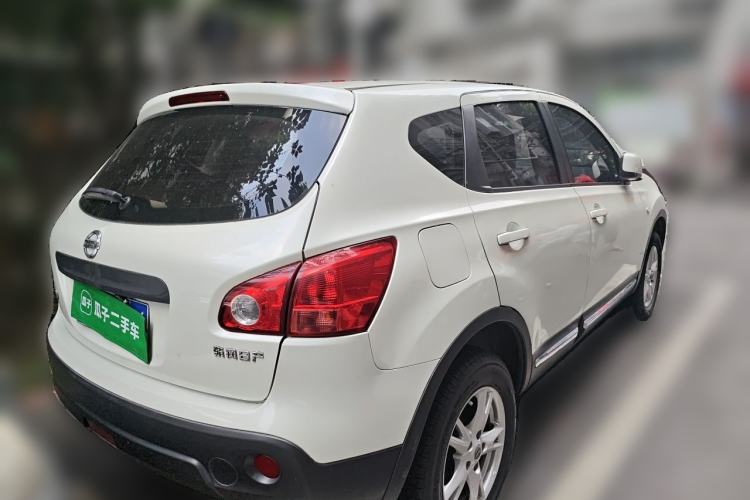 Used Nissan Qashqai 2012 1.6XE Wind 5MT 2WD Rear Right 45 Deg