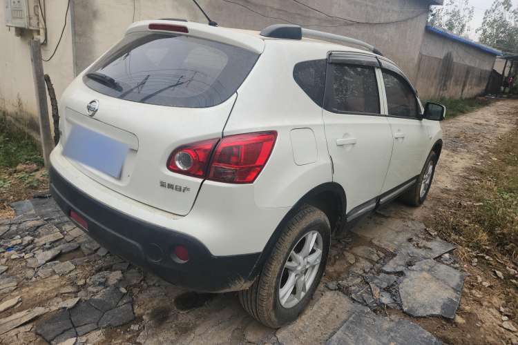 Used Nissan Qashqai 2012 1.6XE Wind 5MT 2WD Rear Right 45 Deg
